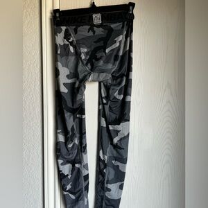 Men’s Nike Pros